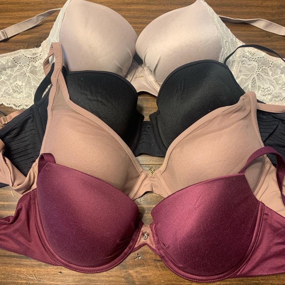 Bundle of Victoria’s Secret & ThirdLove bras 32D